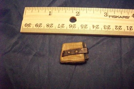 Picture of brown pouch