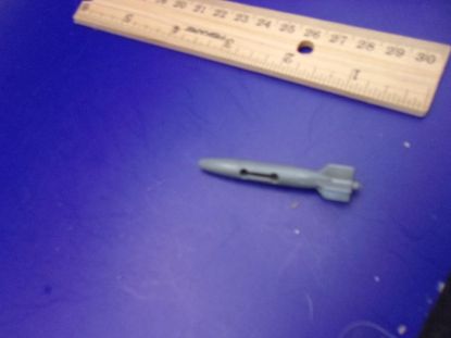 Picture of accessory pack tomohawk bomb