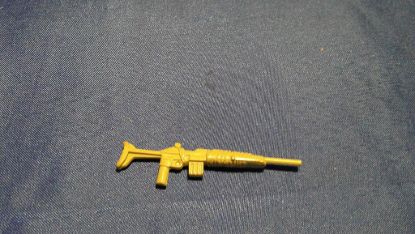 Picture of 1985 tan recondo rifle accessory pack