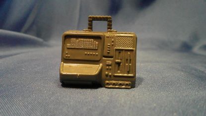 Picture of 1986 grey accessory pack mainframe computer