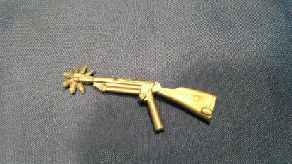 Picture of 1988 accessory pack silver zarana rifle