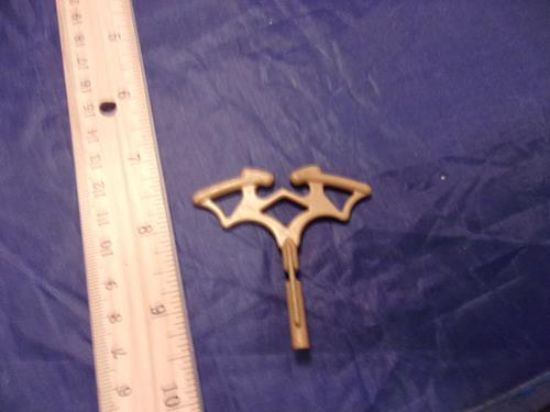 Picture of 1992 kenner batman returns aero strike batman missile