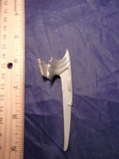 Picture of 1996 kenner legends of the dark knight spine cape batman weapon