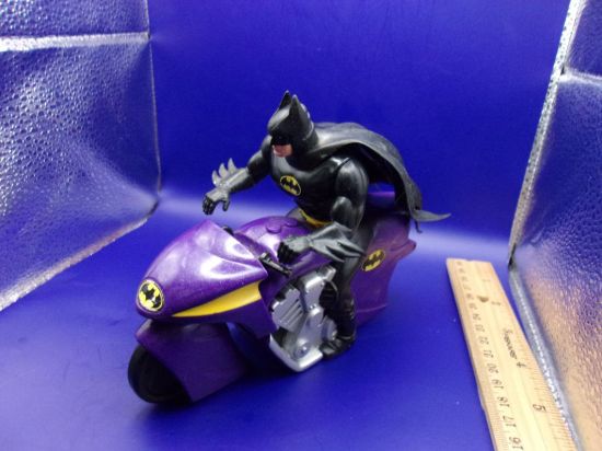 Picture of 1994 dc legends of batman batcycle