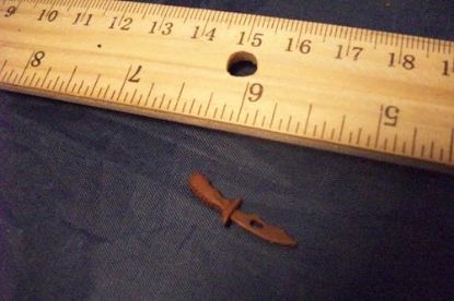 Picture of corps brown knife