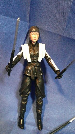 Picture of Classifieds akiko #18 loose complete