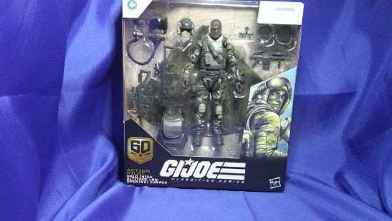 Picture of classifieds action pilot new