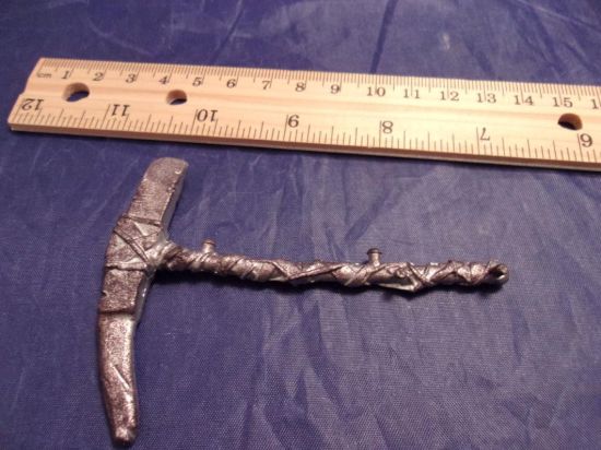 Picture of 1997 series 8 grave digger pickaxe