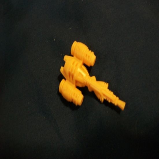 Picture of 1984 starriors vultor gun (rare)