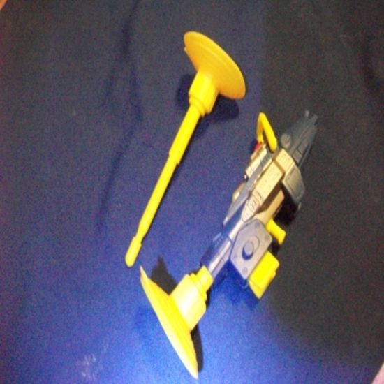 Picture of captain america winter soldier launcher with 2 missiles set