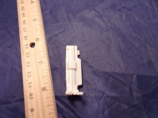 Picture of 1993 toybiz marvel superheroes captain america shield launcher