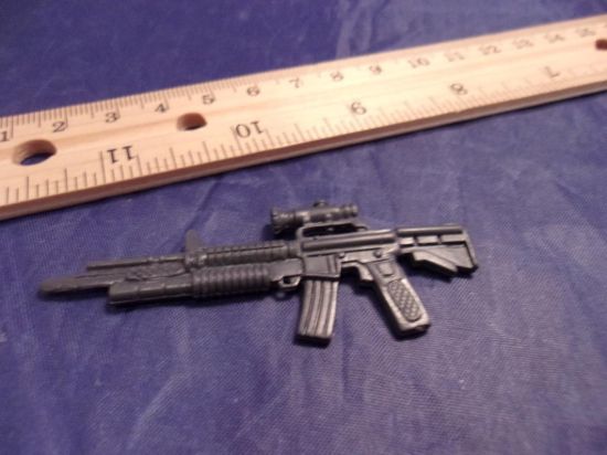 Picture of 1996 id4 independance day thomas whitmore rifle