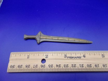 Picture of 1997 warriors of virtue tsun sword