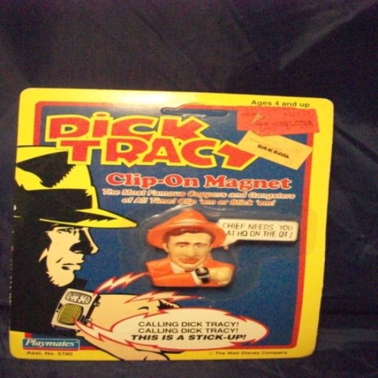 Picture of 1990 dick tracy clip on magnet mip