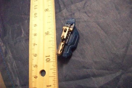 Picture of 2006 sigma six cobra commander arm gauntlet