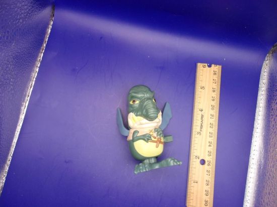 Picture of 2005 burgerking starwars toy