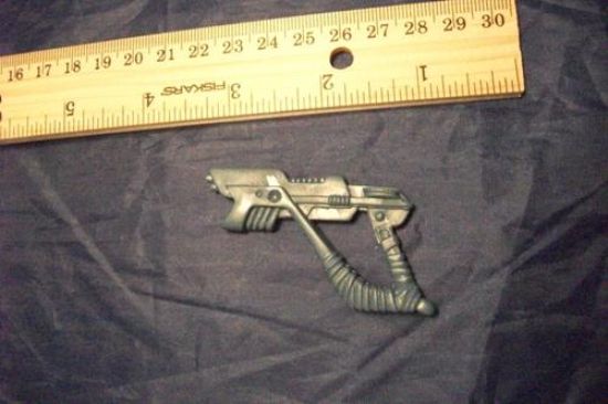 Picture of tmnt 1989 general tragg gun