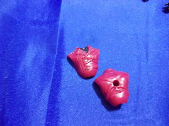 Picture of 2003 cobra claws commander torso