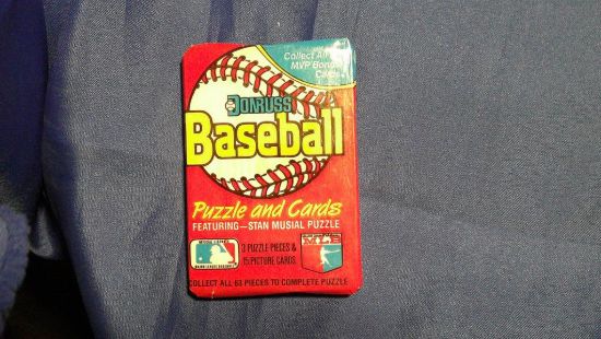 Picture of 1988 donruss baseball pack new