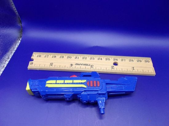 Picture of 2013 transformers hero master optimus prime blaster
