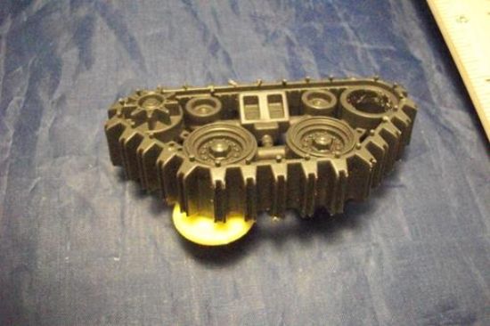 Picture of 1993 sonic boom tank track with wheel