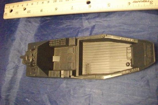 Picture of 1984 shark cockpit