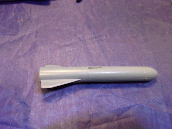 Picture of 1986 conquest bomb (missing back)