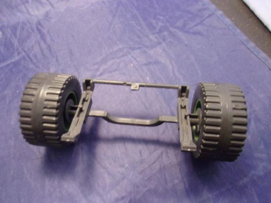 Picture of 1985 awe striker rear axle with wheels