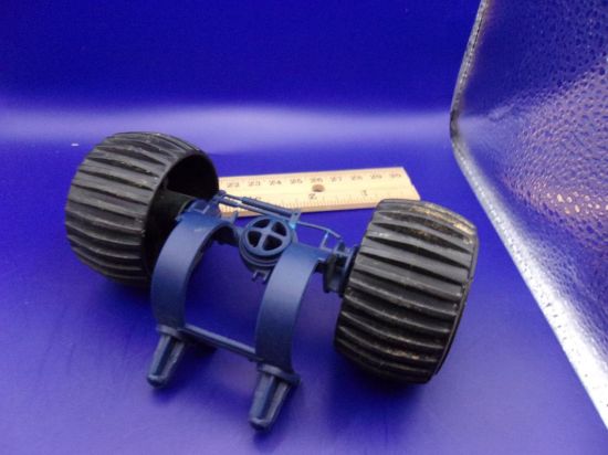 Picture of 1991 badger axle with wheels