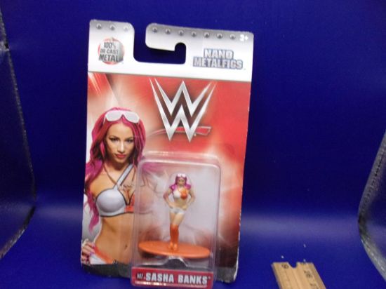 Picture of 2017 wwe sasha banks nanometal figure new