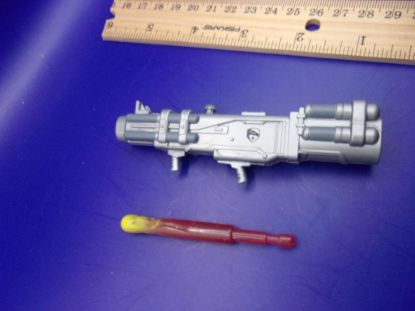 Picture of 2009 charbroil v4 launcher and missile