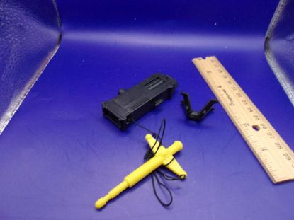 Picture of 2009 duke v35 launcher and missile