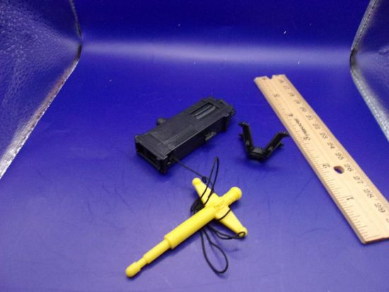 Picture of 2009 duke v35 launcher and missile