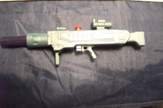 Picture of 2009 neoviper v11 launcher and missile