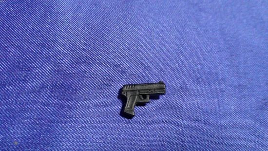 Picture of 2005 bombstrike pistol