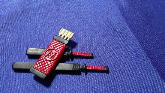Picture of 2007 storm shadow v23 sword and backpack set